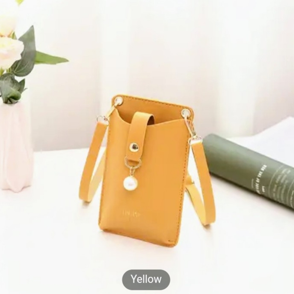Shoulder bag 💛